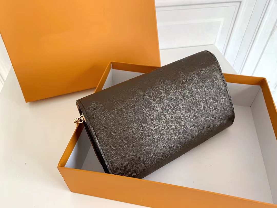 Designer Women's Chain bag Luxury Handbag High quality Top clutch Stylish small satchel classic gorgeous