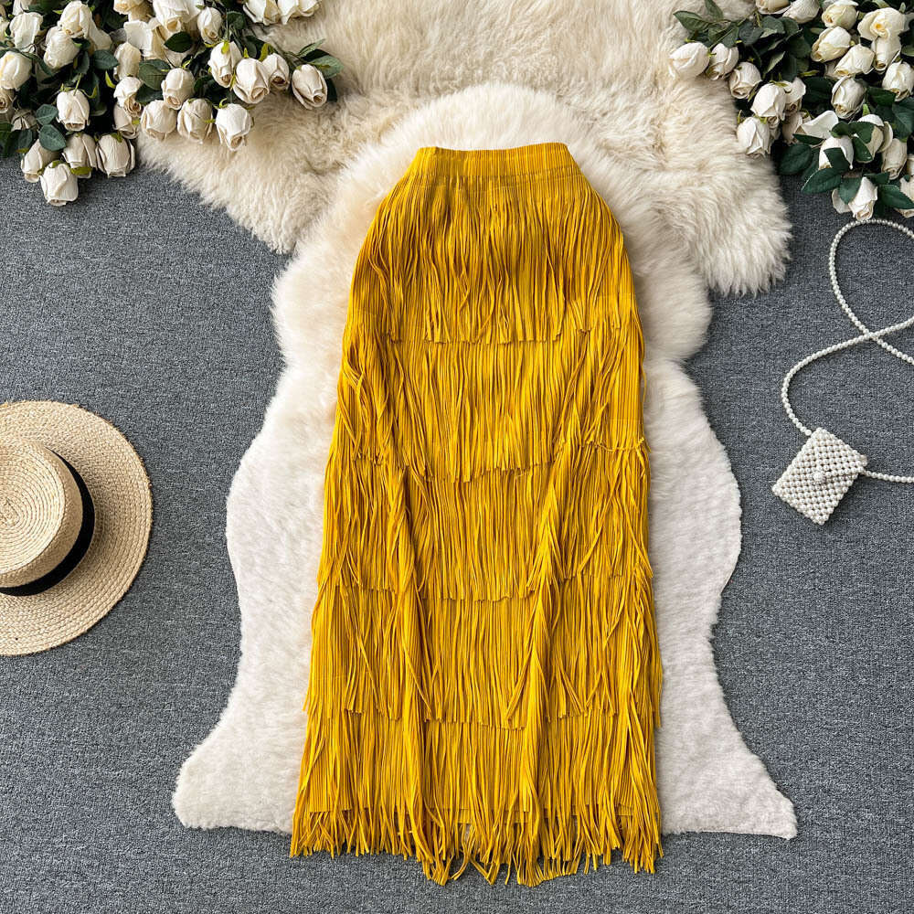 Summer New Pleated Red Tassel Niche Design, High-end Cake with A Slim Waist and Buttocks Wrapped Skirt Sexy Self-cultivation Novelty Denim Dress Overs