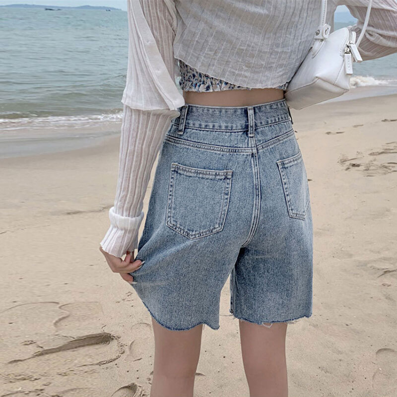 2024 new fringed denim shorts for women, small, light colored, loose, wide legged, high waisted, versatile, straight leg, five inch mid length pants