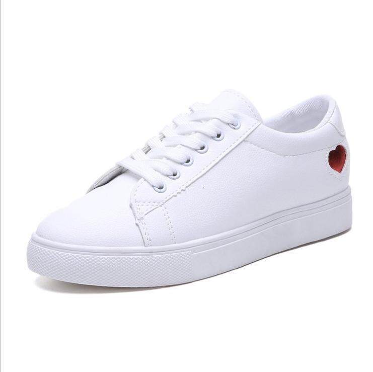 Designer lady loves small white shoes, Korean student casual leather shoes, slim fit sneakers, women's shoes