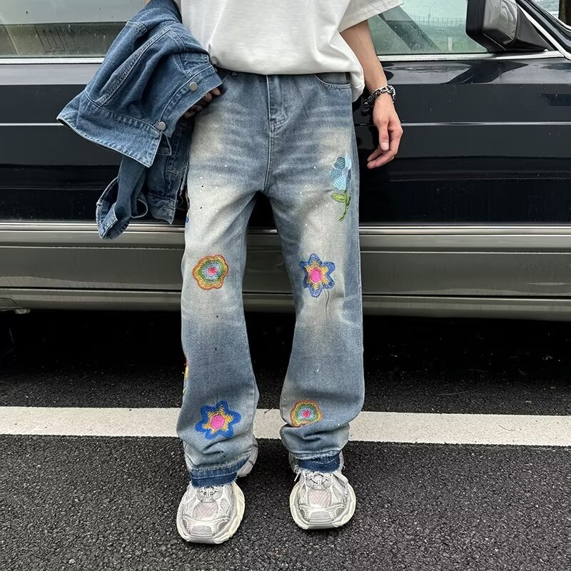 Uniquely designed petal embroidered denim jeans for men, trendy brand street edge with loose and versatile legs, casual pants