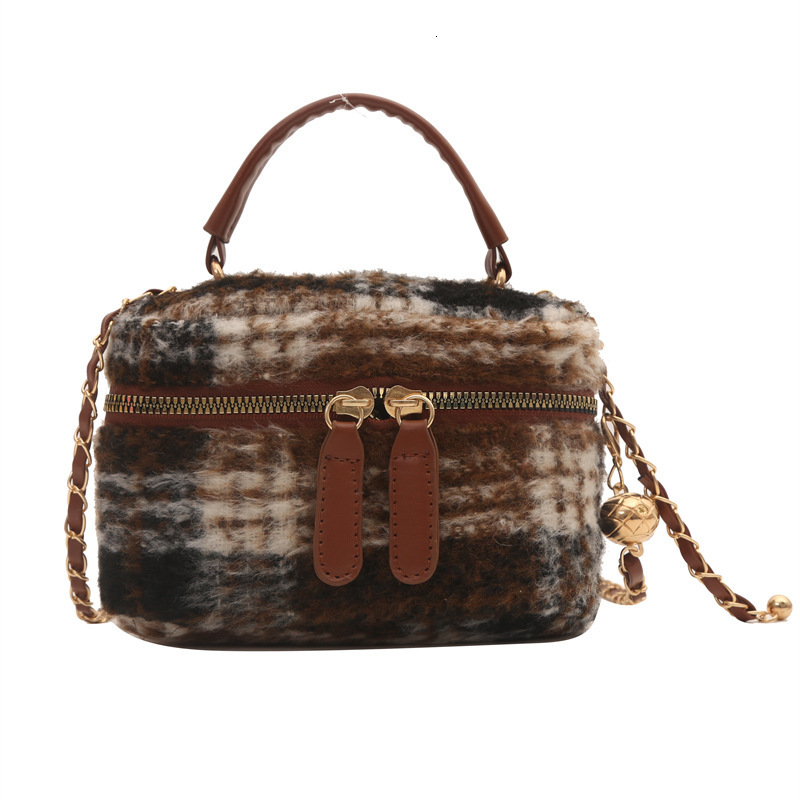 Autumn and winter popular woolen box small for women 2024 new fashion versatile crossbody super hot plaid shoulder bag H7.18#16