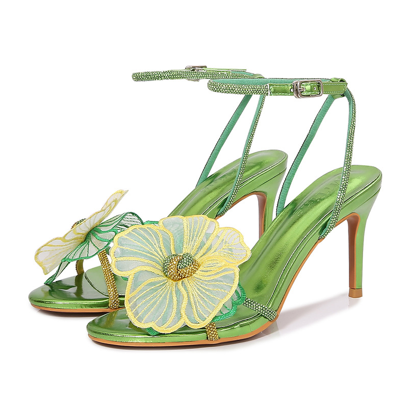 Flowers shoes with high-end feel, open toed summer style, personality high heels, not tiring feet, beautiful sandals