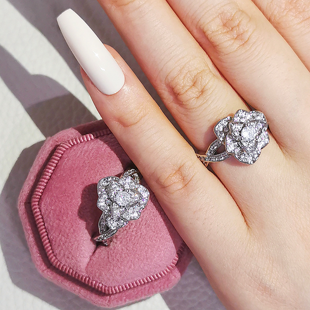 Designer Jewellery High Quality Silver Plated Rose Zircon Diamond Ring for Girl Valentine's Day Gift Fashion Accessories Elegant Textured Accesso