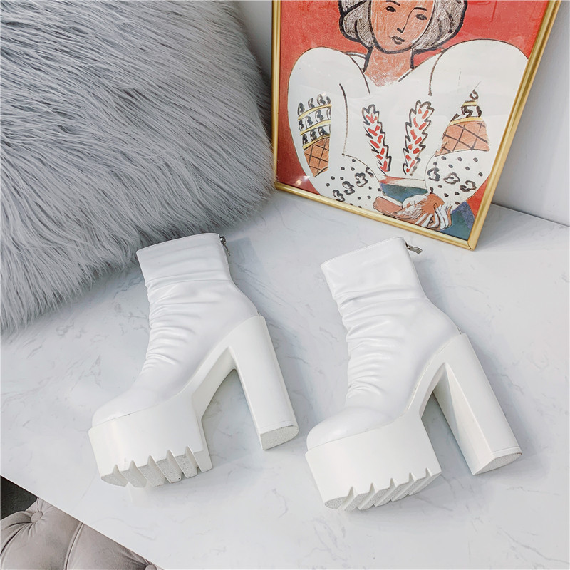 HBP New Autumn Winter Women's Boots Thick And Waterproof Platform High-heeled Short Boots ultra High Heels Above 8cm Rear Zipper Plain Color Wome