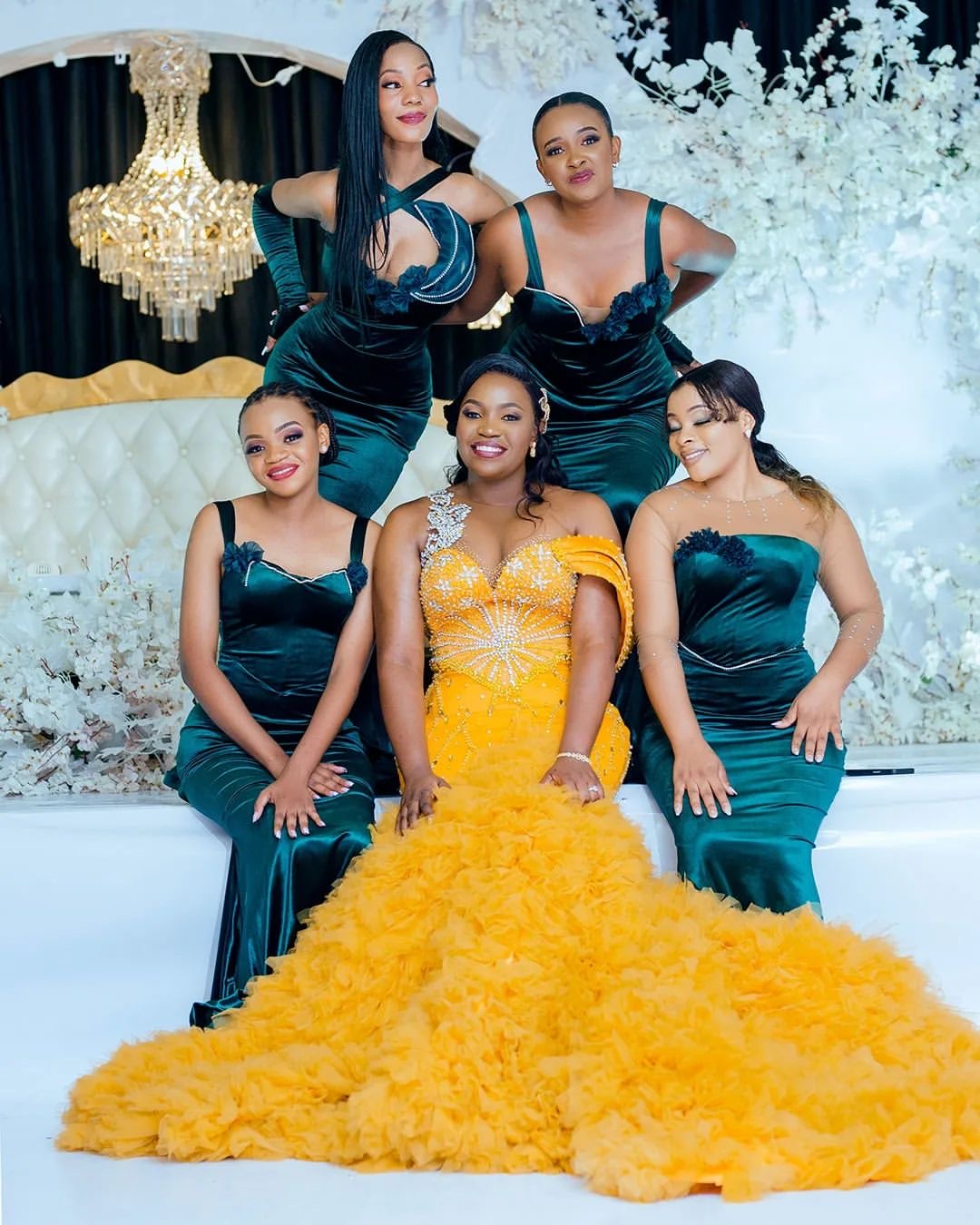 2024 Plus Size Yellow Mermaid Prom Dresses Crystals Promdress Tiers Tulle Evening Formal Party Second Reception Birthday Engagement Gowns Dress Robe D
