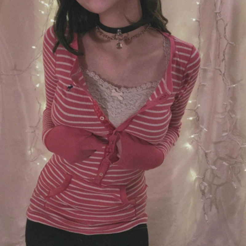 Xingqing Stripe T Shirts for Women Button V Neck Long Sleeve Tops with Pocket y2k 2000s Fairy Grunge Clothes Vintage Streetwear 240716