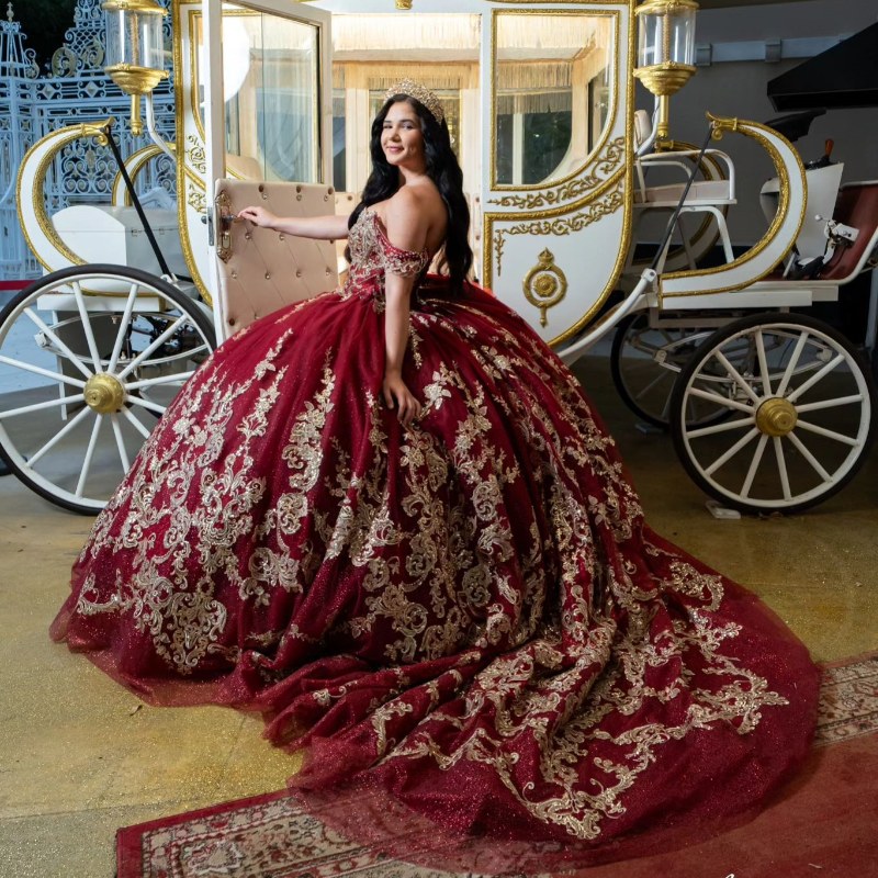 Red Shiny Princess Party Prom Dresses Off Shoulder Puffy Sweet 16 Sequined Applique Lace Beads Tull vestidos de 15 quinceanera