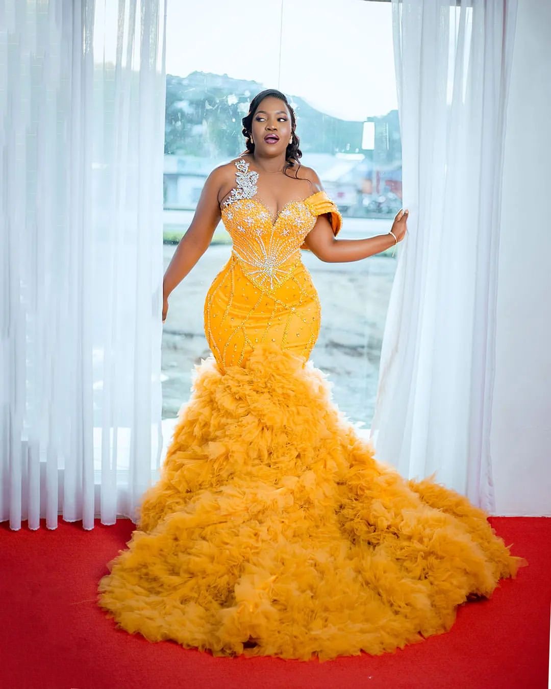 2024 Plus Size Yellow Mermaid Prom Dresses Crystals Promdress Tiers Tulle Evening Formal Party Second Reception Birthday Engagement Gowns Dress Robe D