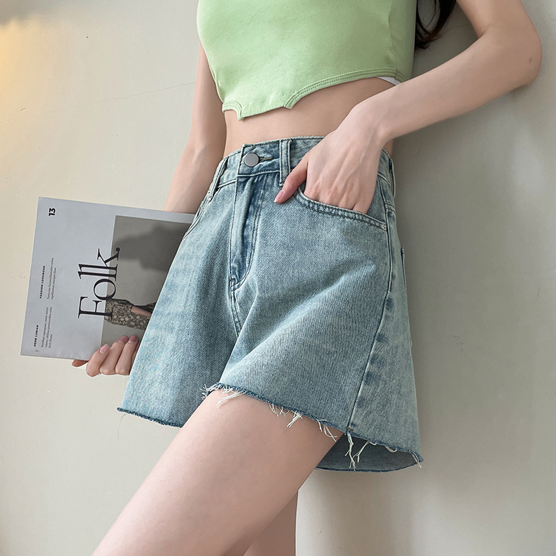Soft denim for women in summer 2024, new thin design, small height, high waist, A-line fringed, spicy girl shorts