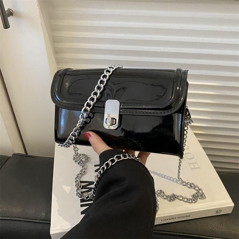 Crossbody small for women 2024 new model super popular versatile internet celebrity texture niche design high-end chain bag H7.18#16