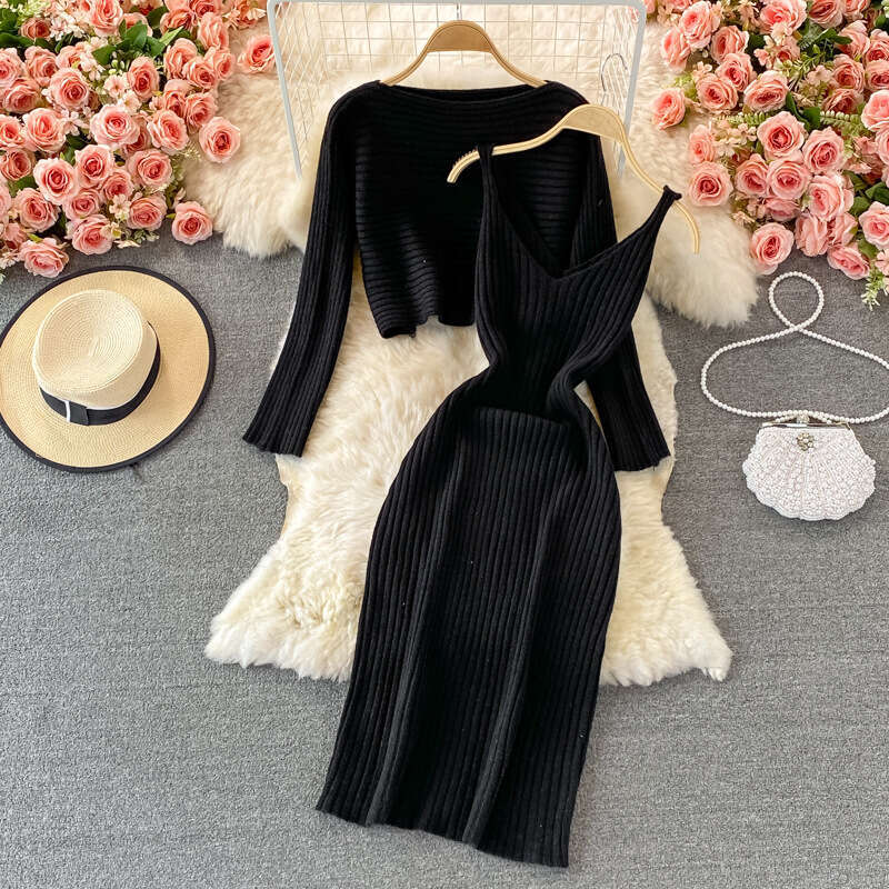 2021 Autumn Loose Round Neck Short Knitted Two Piece Set with Suspended Tank Top Skirt Slim Fit Dress Sexy Dress Short Sexy Temperament Novelty Round 