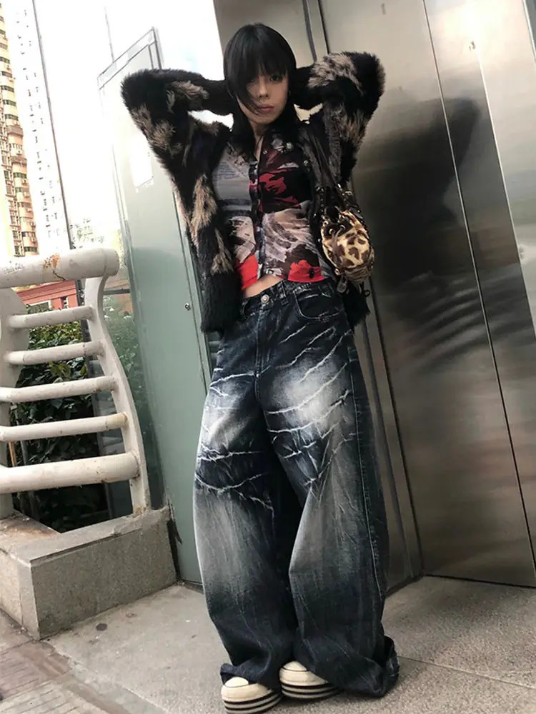 Y2K American High Street Makes Old Ground White Loose Jeans Women Harajuku Style Retro Trend Loose Casual Street Mopping Pants 240717