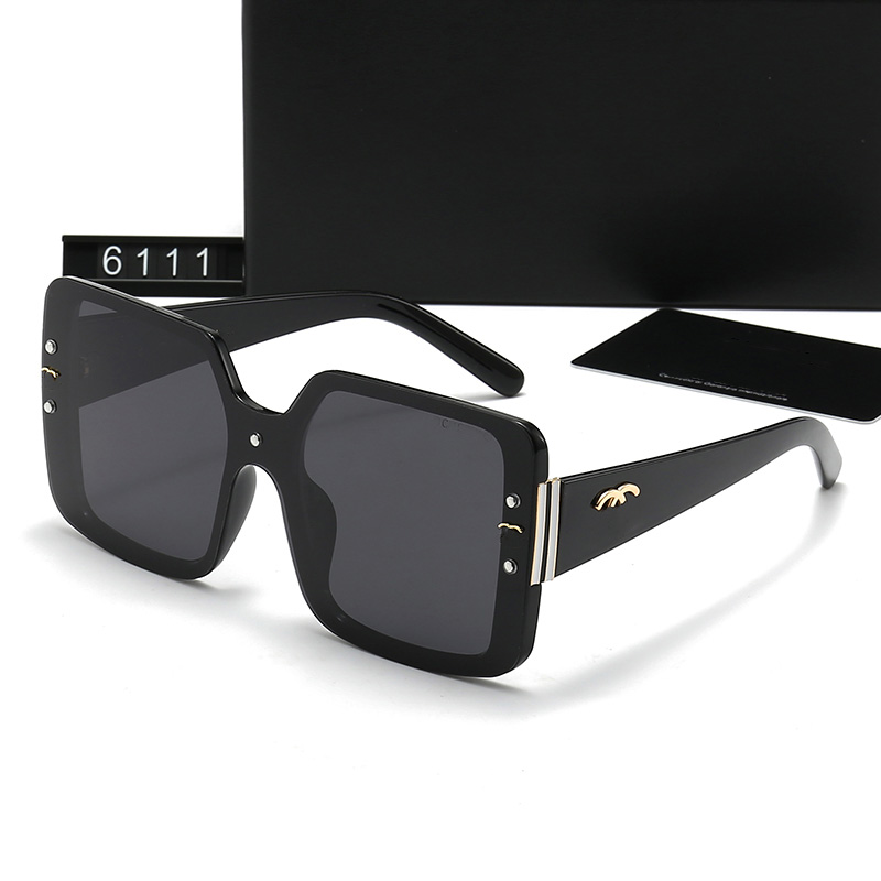 Designer Sunglasses for women Classic oversize Eyeglasses square frame Outdoor Beach driving Sun Glasses For Man and Woman Mix Color Optional colors with box gift