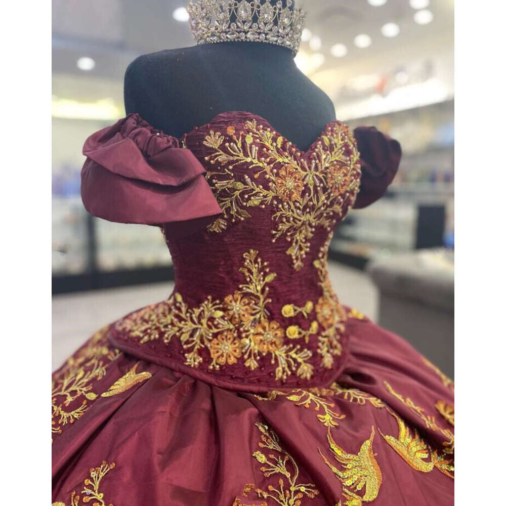 Bury Prom Dress Quinceanera Dresses Gold Embroidery Ral Ruffles Train Corset Vestidos Anos Princesa Sweet Lz0304