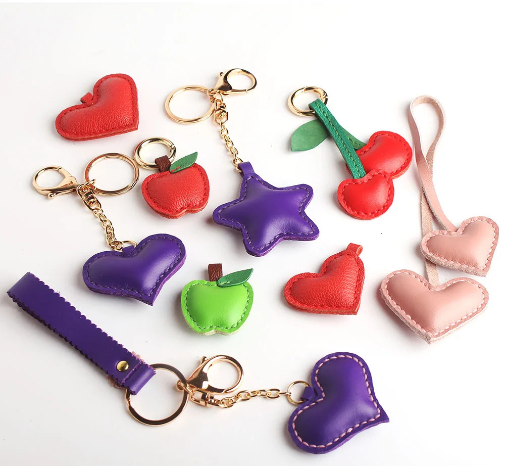 Cute Handmade Genuine Real Leather Apple Heart Star Fruit Car Keychain Animal Key Chain Women Bag Pendant Accessories 240713