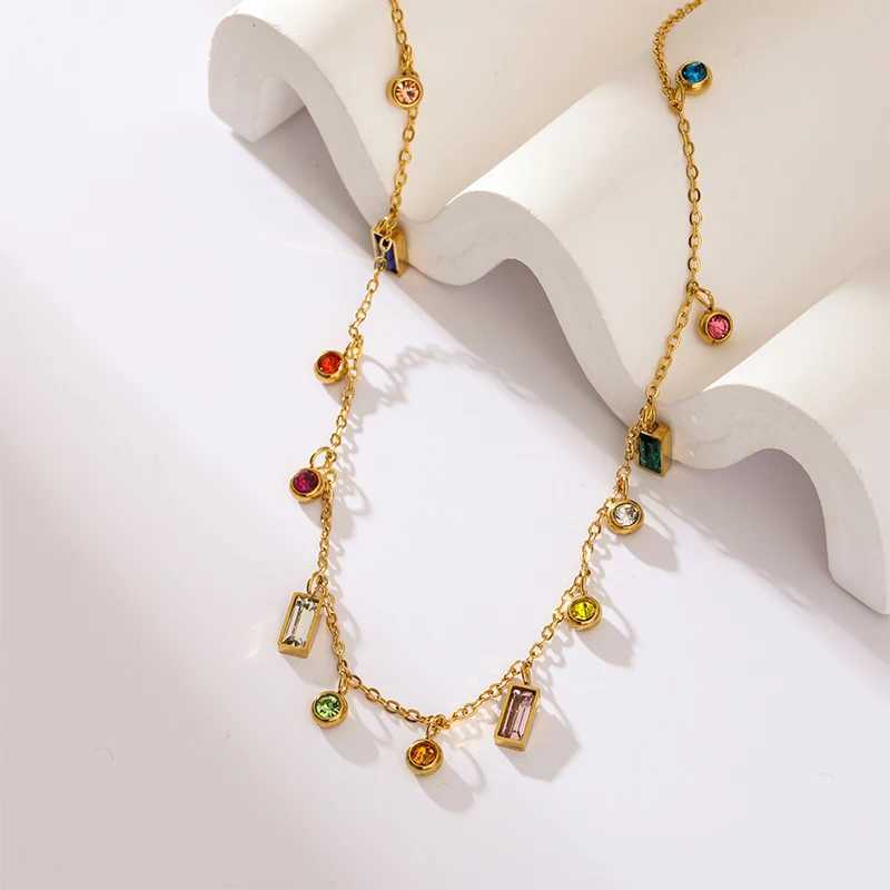 Pendant Necklaces EILIECK 316L Stainless Steel Geometric Colored Crystal Zirconia Pendant Necklace Womens Fashion Necklace Chain Jewelry Gifts J240712