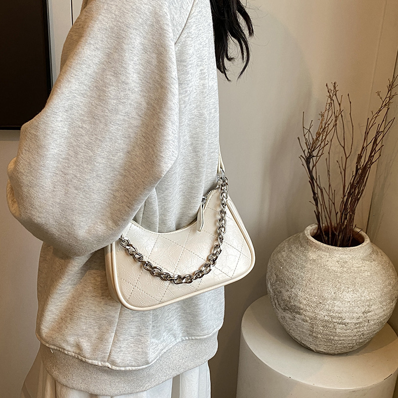 French niche texture underarm women's 2024 new fashion chain diamond grid handbag single shoulder crossbody bag H7.18#28