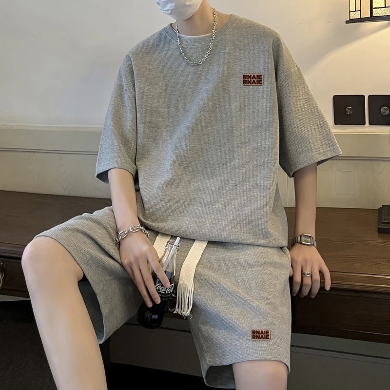 Men Short Sleeve T Shirt Shorts 2 Pcs Sets Breathable Men Tracksuits Oversized T-shirts Suits solid color print Male Clothing 240715