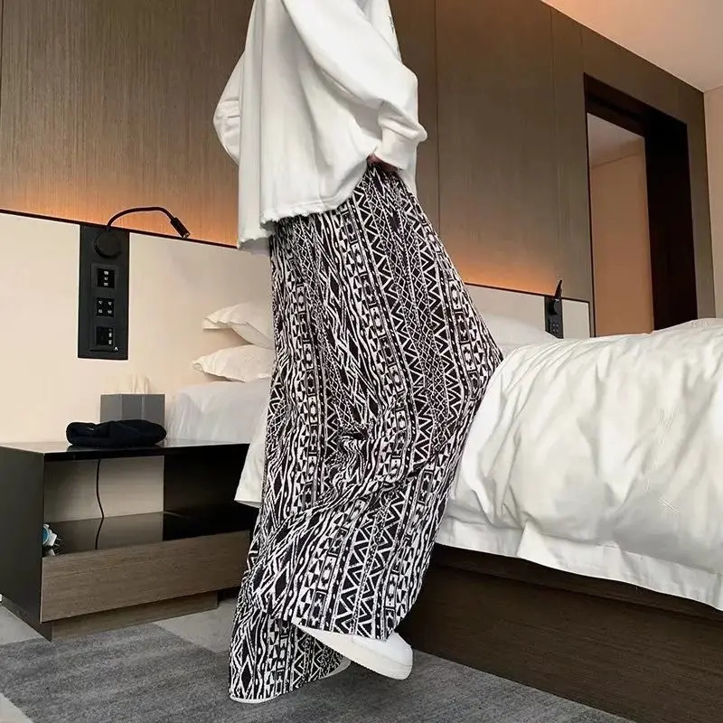 Vintage Sweatpants Male Y2k Wide leg Oversize Pants Men Casual Sport Ankle-length Straight Trousers Streetwear 240717