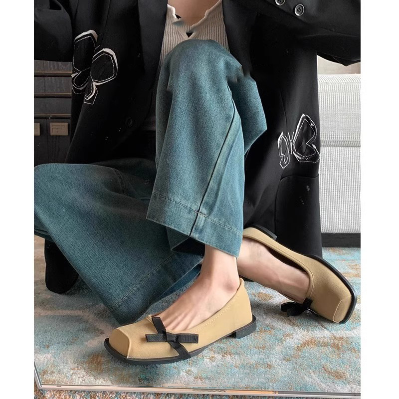 Mary Janes: Retro Square-Toe Women's Flats, Comfy Slip-On Bow Shoes