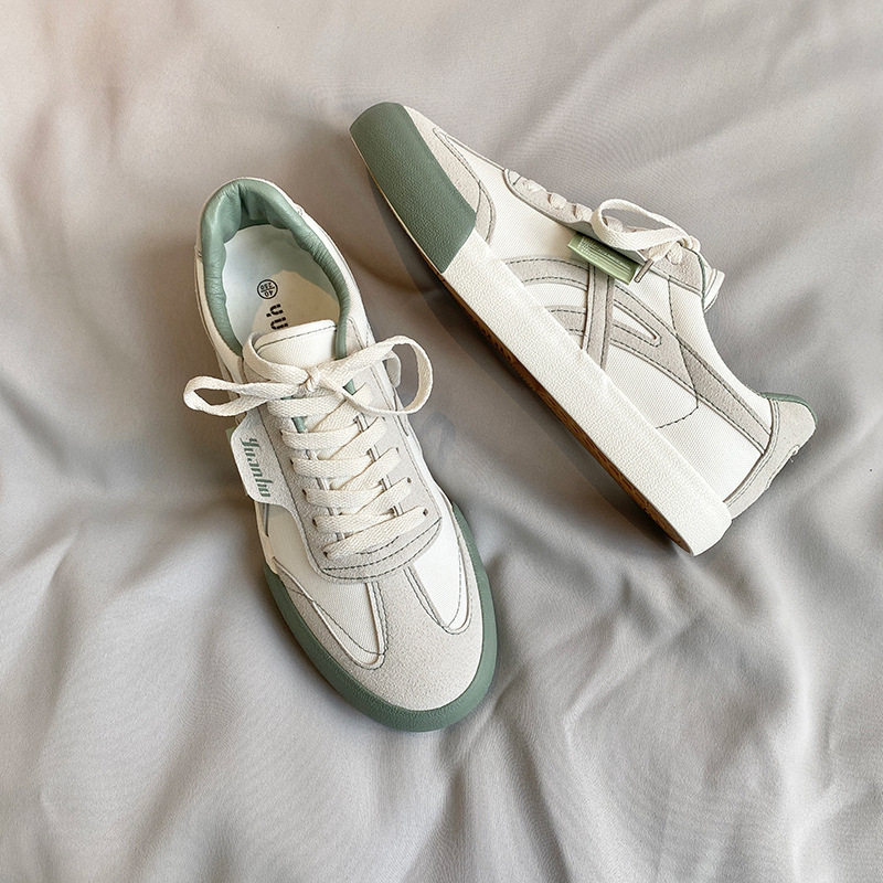 Men's Canvas Shoes: Quality 2024 Korean Style Fashion Hot Sneakers (White)