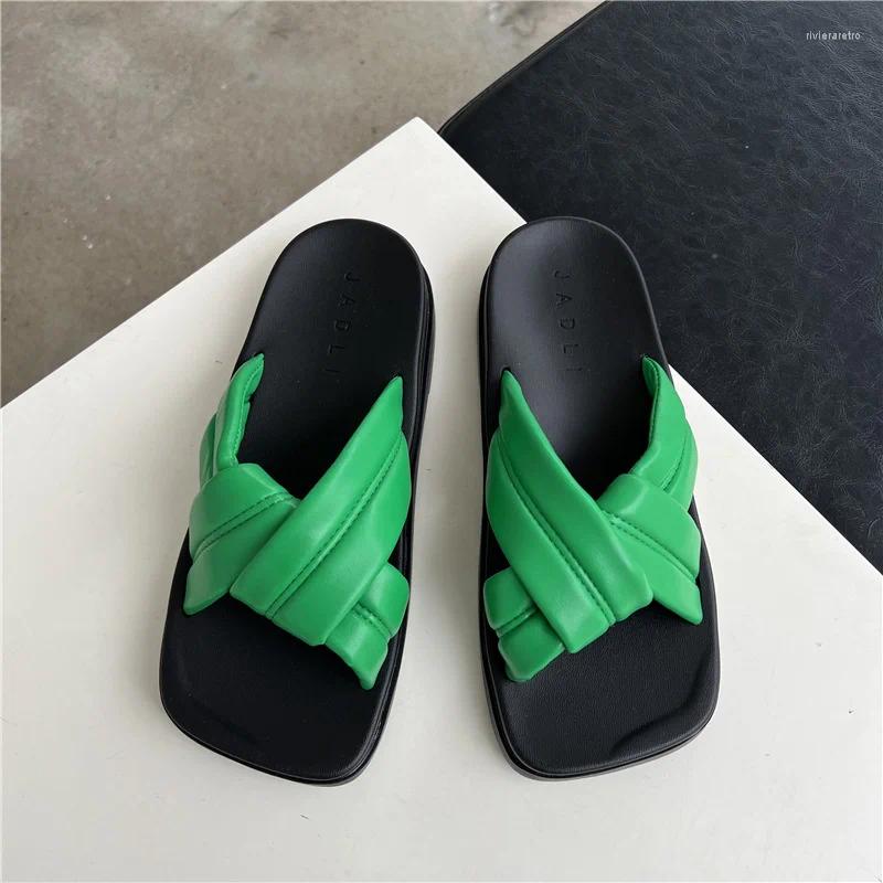 Slippers Ladies Home Women Slides Summer Cross Woven Sandals Square Head Fashion Outer Beach Shoes Woman Flip ps Indoor