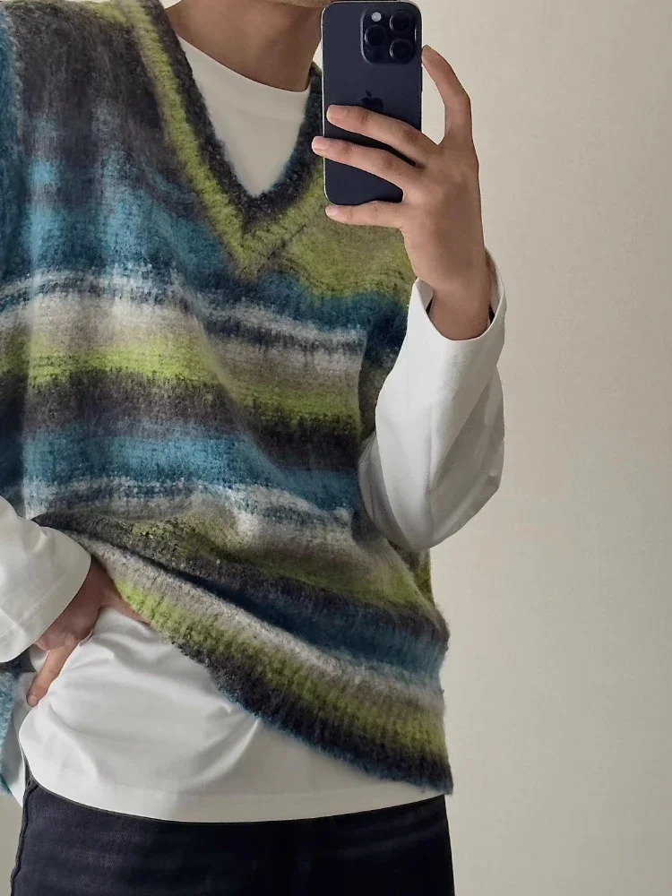 Man Clothes Tie Dye Vest Fleeced Knitted Sweaters for Men Striped Waistcoat Green Sleeveless V Neck Thick Winter Aesthetic Meme 240712