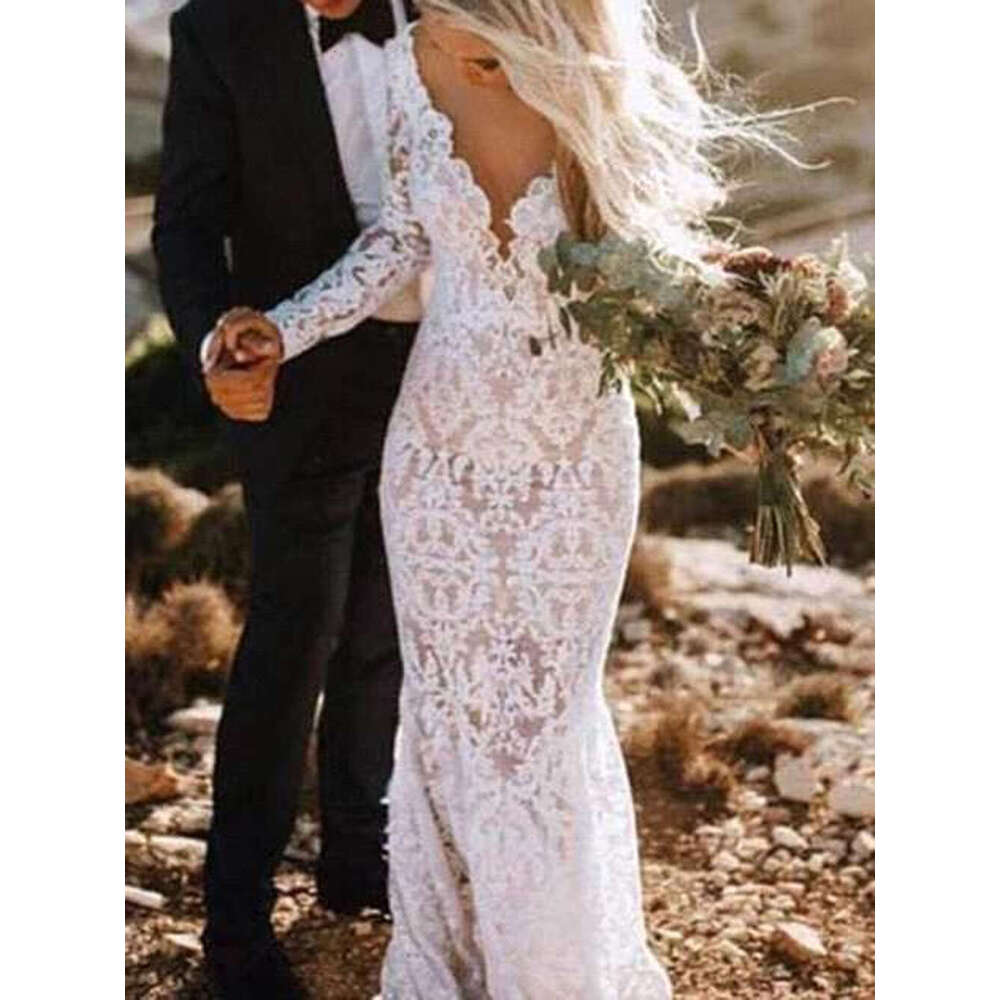 Beach Vintage Lace Wedding Dresses Open Back Long Sleeves Sweep Train V Neck Mermaid Bridal Gowns Boho Sexy Vestido De Mariee