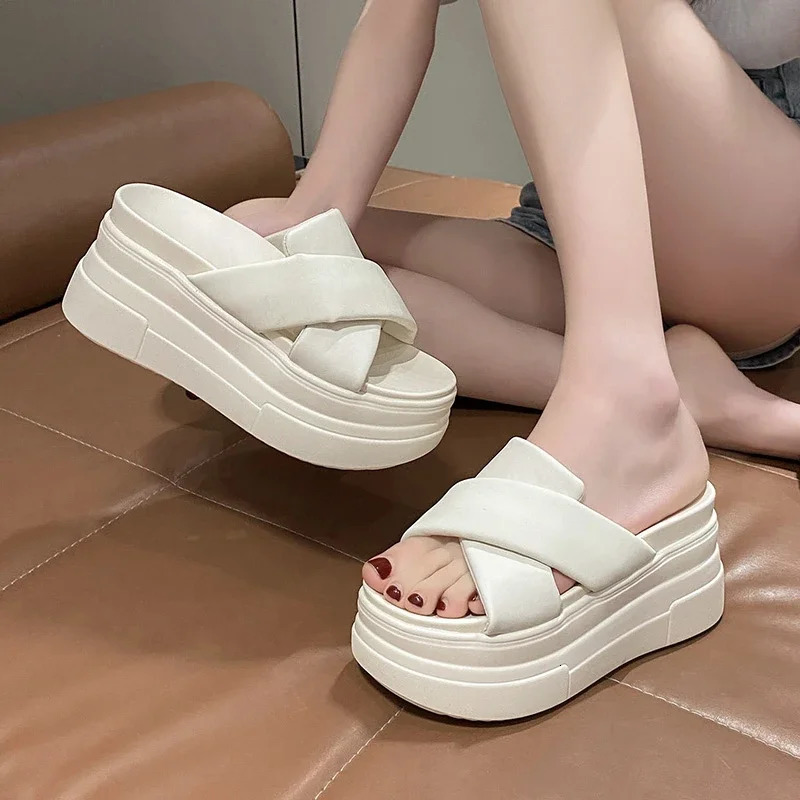 Womens high platform slider open toe leather wedge thick sandals 2024 summer thick soled womens beach flip 9CM 240719