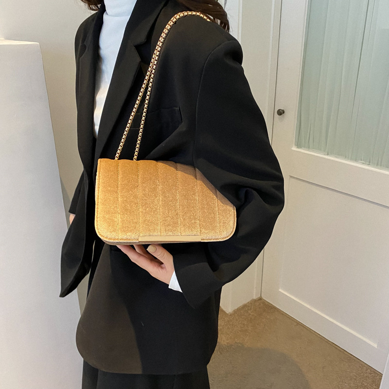 Women's Velvet Bag Small Square Shoulder Bags Casual Luxury Bag Women Female Designer Chain Shoulder Crossbody Bag Handbags