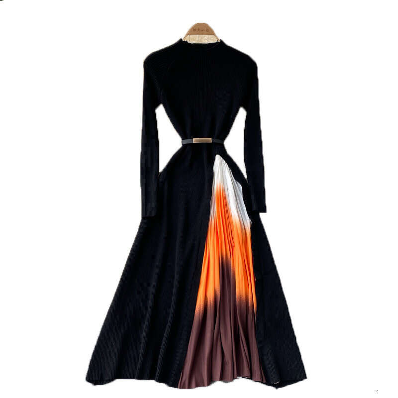 French Hepburn Style Elegant Knitted Patchwork Gradient Color Pleated Slim Fit Waist Cinching Big Swing Dress for Women in Autumn Sexy Loose Lace Dres