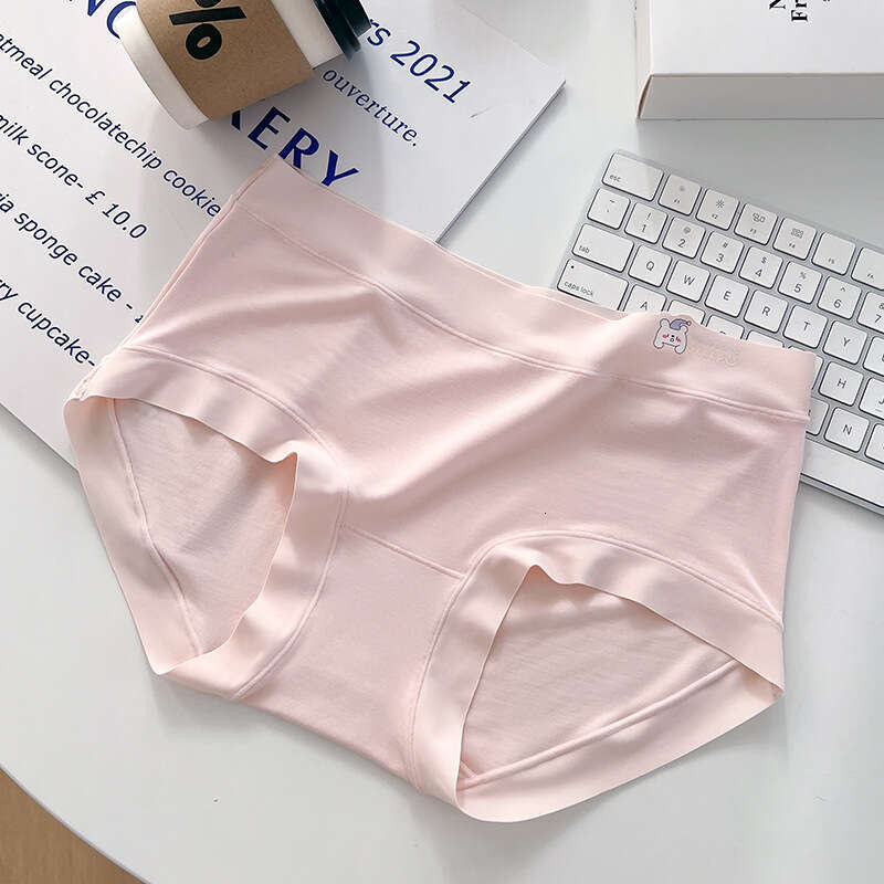 Skin Friendly, Naked, Breathable Women's 7A Antibacterial Mulberry Silk Crotch, Comfortable Waist, Seamless Underwear for Women Underwears Woman 