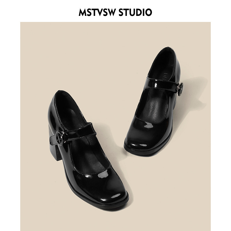 2025 NEW Jane Mary Retro British Style Hepburn Black High One Word Buckle Thick Heel Square Head Single Shoes Women d