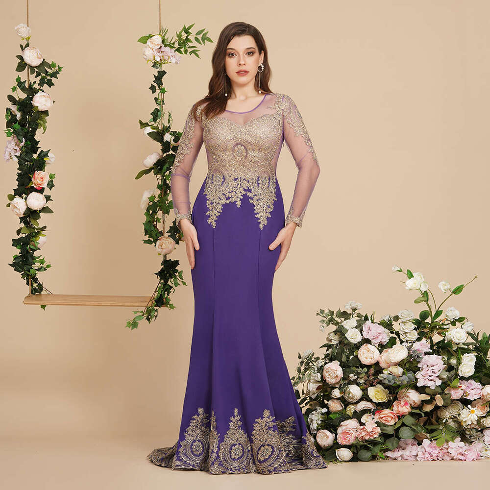 Plus Size 26W Long Mermaid Sleeve Dress Women Sexy Beaded Crystals Elegant Lace Applique Formal Evening Party Gowns