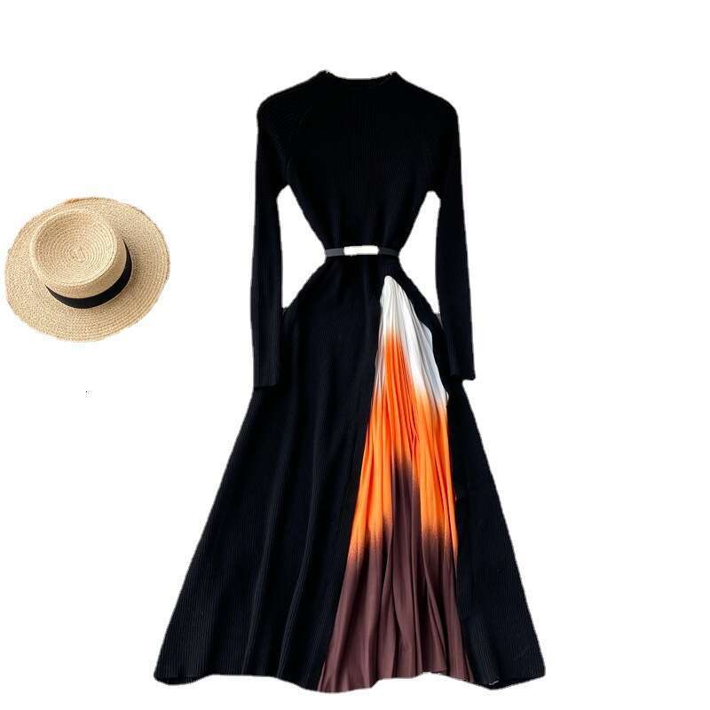 French Hepburn Style Elegant Knitted Patchwork Gradient Color Pleated Slim Fit Waist Cinching Big Swing Dress for Women in Autumn Sexy Loose Lace Dres