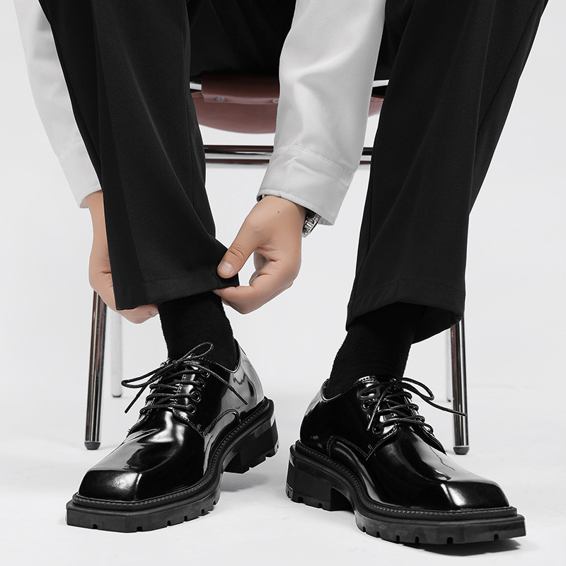 New square head Leather Shoes women Casual Men Formal Dress Thick Bottom Loafers Lace-up Black British Business Work Shoes 44