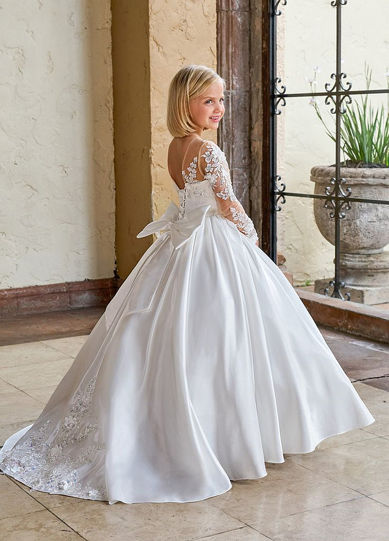 Princess White Satin Long Flower Girls Dresses With Bow Back Full Sleeves Lace Appliques Wedding Party Gowns First Communion Dress Kids Formal Wear
