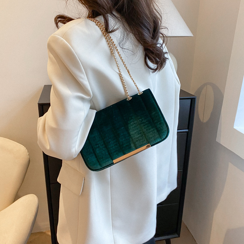 Women's Velvet Bag Small Square Shoulder Bags Casual Luxury Bag Women Female Designer Chain Shoulder Crossbody Bag Handbags