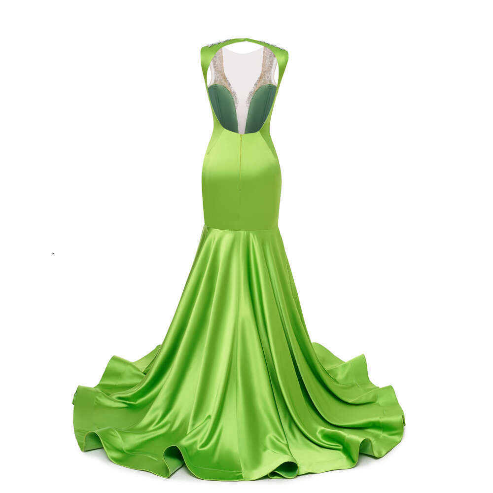 Vintage Green Satin Evening Dress Crystal Illusion Sequined Beaded Backless Cut Out V Neck Formal Party Prom Gown Robe De Soiree