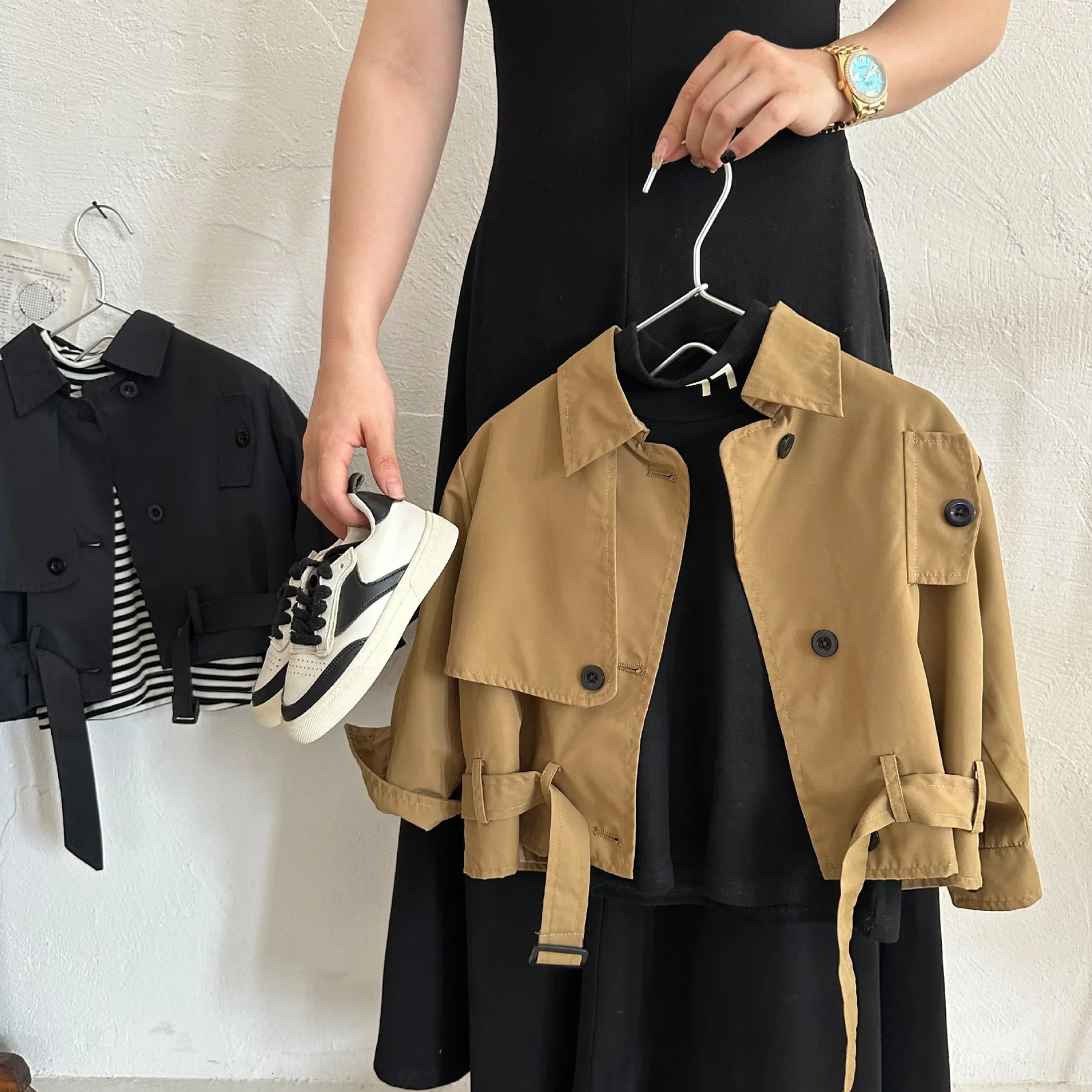 Kids Overcoat Autumn Boys and Girls Solid Color Personalized Coat Baby Short Belt Trench Coat 240711