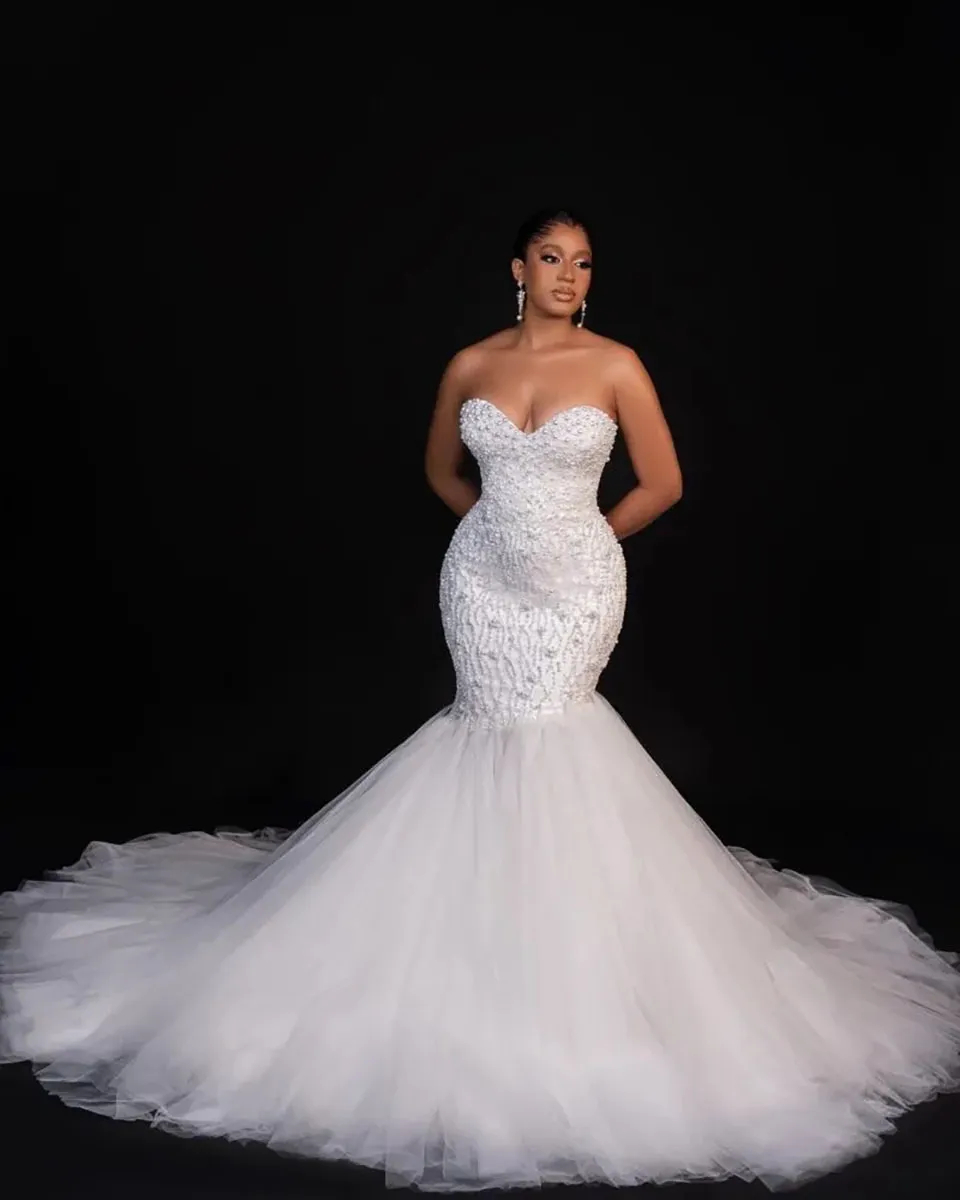 Pearls Beaded Mermaid Wedding Dresses Sweetheart Neck Sleeveless Long Tulle Bridal Gowns Lace-Up Back Chic Bride Formal Robe De Mariee