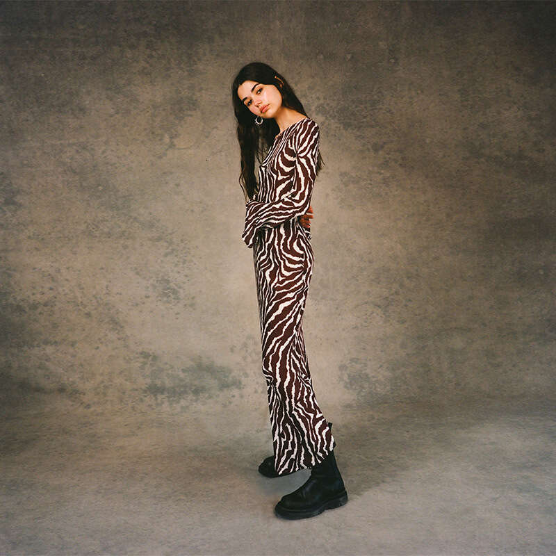 Summer New Zebra Animal Pattern Printed Silk Long Sleeve Dress with Vacation Style Self Cultivation Waist Novelty Short Sexy Lace Dress Denim Dress De