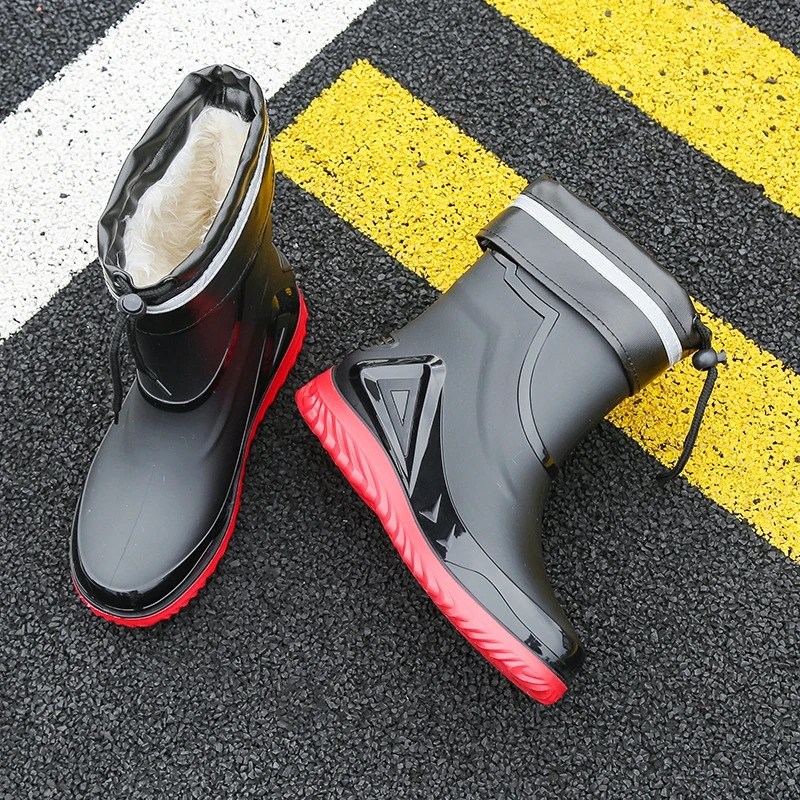 Autumn and winter non-slip rain boots for men warm rain boots velvet waterproof shoes kitchen plastic work shoes fishing shoes 240712