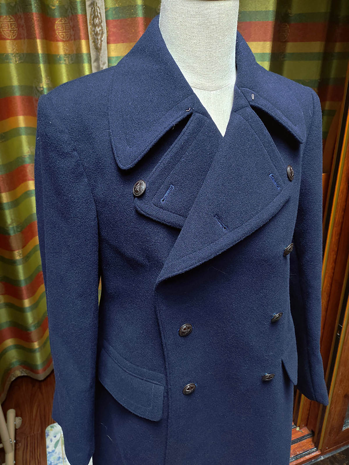 Classic Blue Men Suits Thick Wool Custom Made Double Breasted Tuxedos Peaked Lapel Blazer Back Vent Business High Quality Popular Cheap Price Long Coa