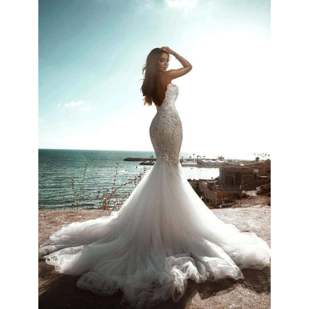 Sexy Strapless Mermaid Wedding Dresses For Women Beading Lace Sequined Appliques Tulle Sleeveless Bride Gowns Robe De Mariee