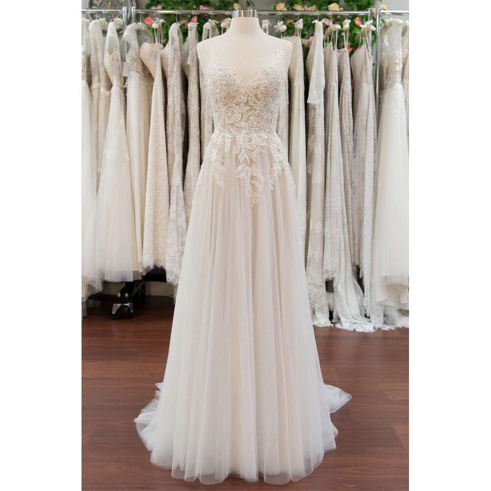 A Line Appliques Embroidery Wedding Dresses For Women Elegant V Neck Sleeveless Bridal Gowns Formal Ocn Vestido De Novia