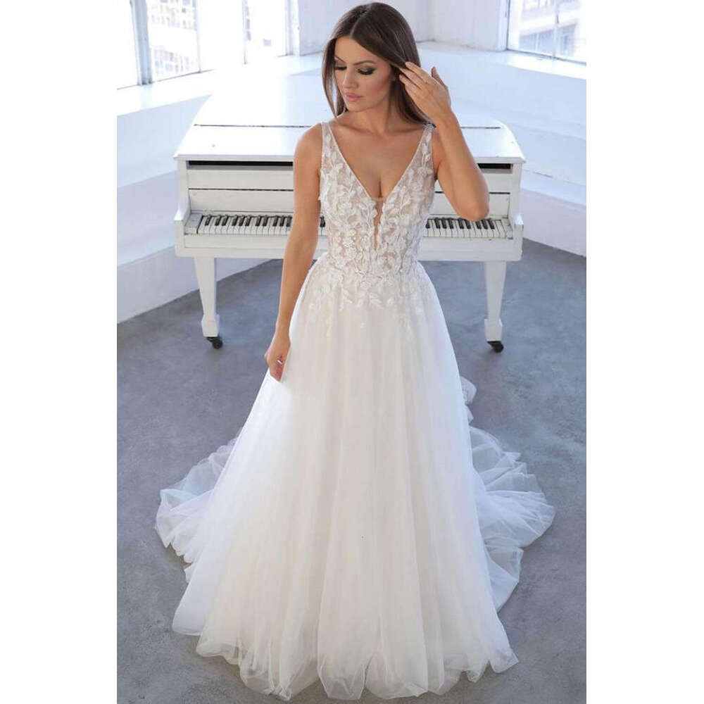 Soft Tulle Simple White Wedding Dresses V Neck Sleeveless Backless Spaghetti Straps Appliques Bridal Gowns Vestidos De Novia