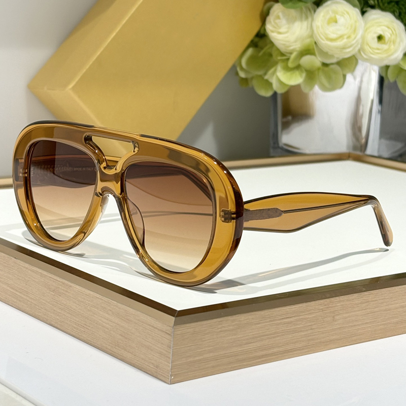 Oversized Pilot Sunglasses for Women Men Brown Crystal Designer Glasses Stylish Summer Sunnies UV400 Eye Protection with Case