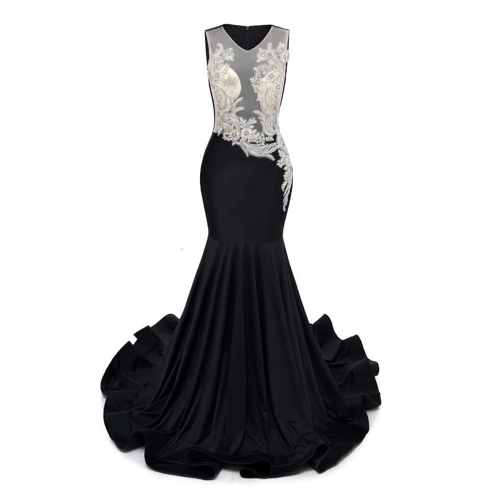 Vintage Black Satin Evening Dresses Crystal Illusion Embroidery Applique Beaded Sleeveless Formal Party Prom Gown Robe De Soiree